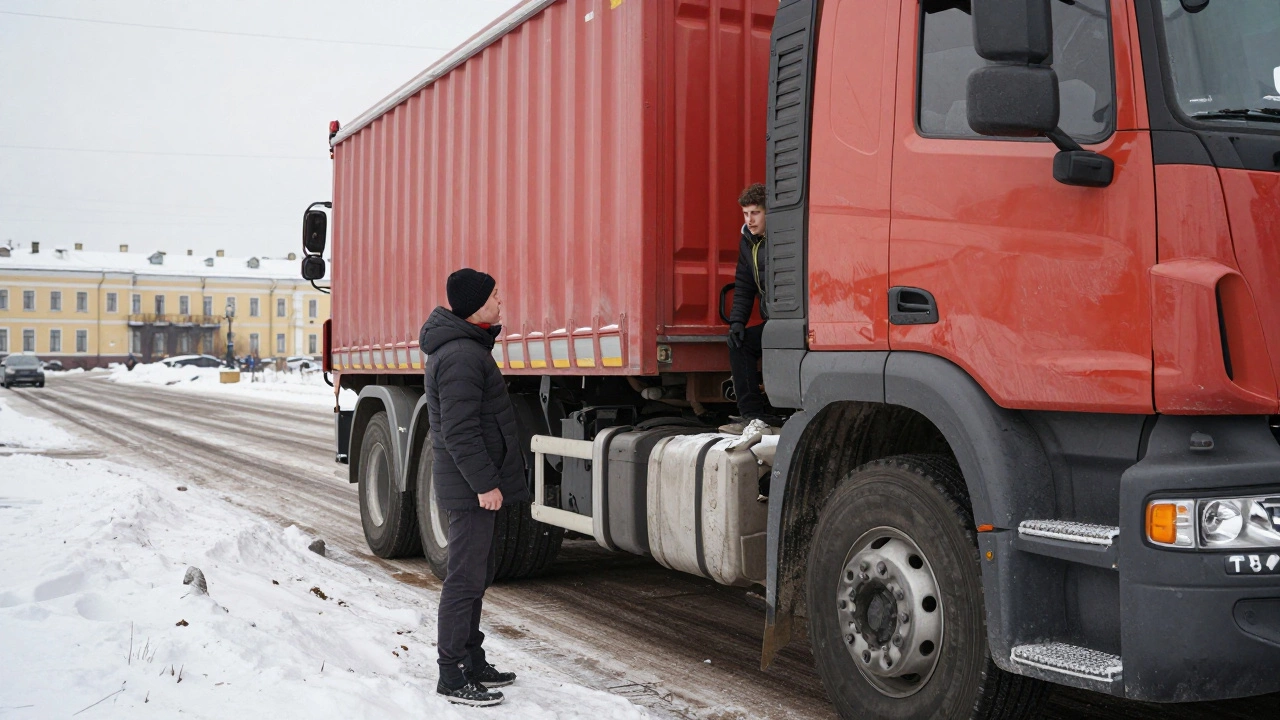 Инструктор показывает, как парковать грузовик на узкой площадке.
